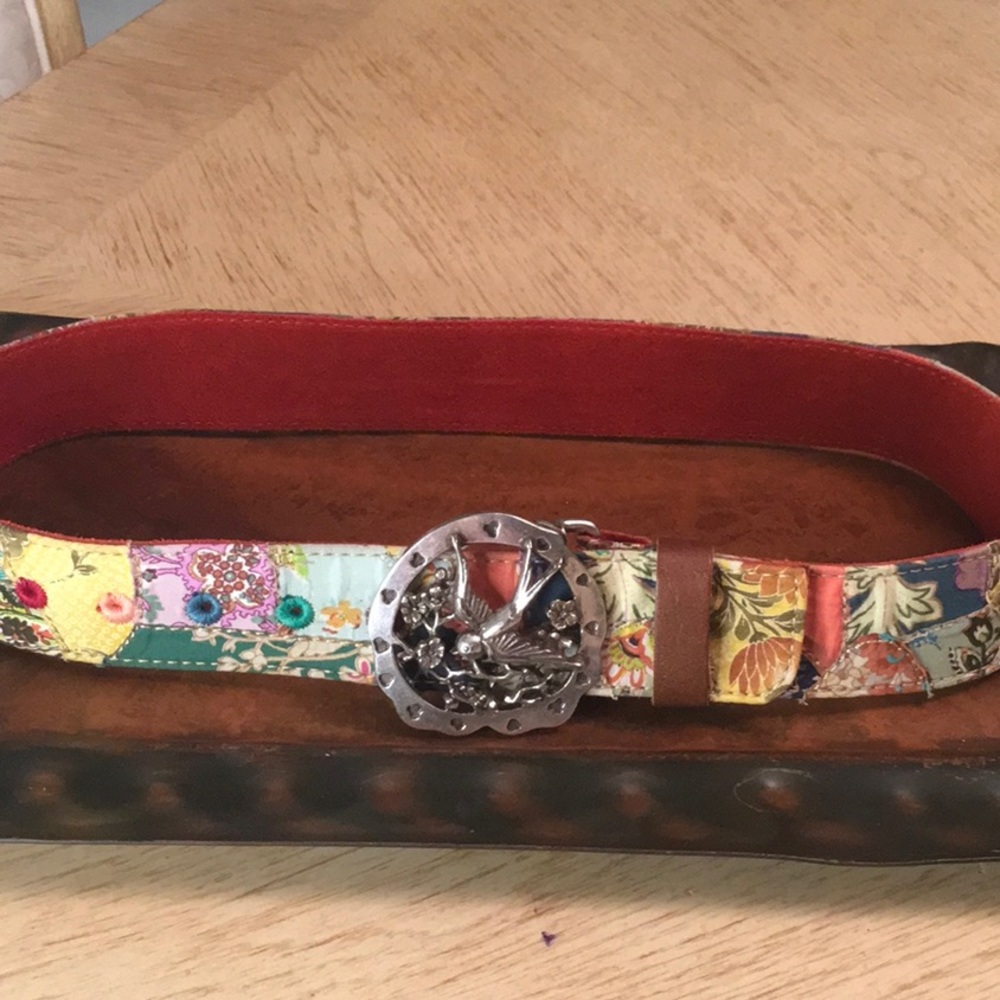 Lucky Brand Bird Buckle Floral Belt (28)